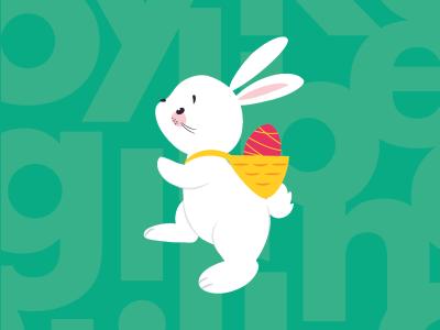 En sød hvid påskehare går afsted med en kurv på ryggen på en grøn baggrund.